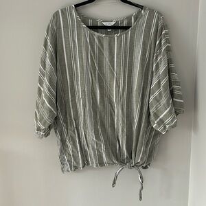 Tie front top